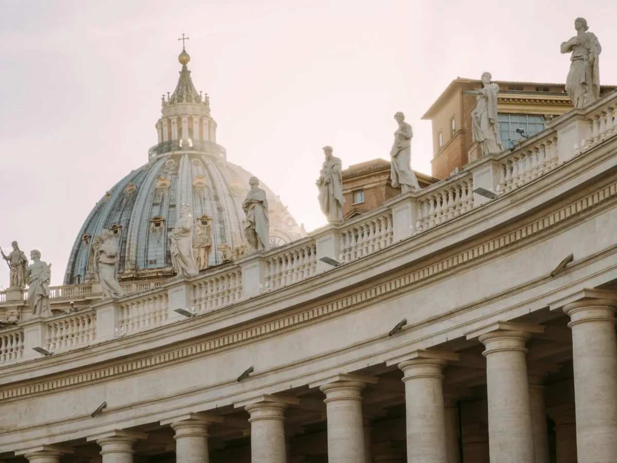 Veduta di San Pietro a Roma, il Campus San Pietro porta un hotel da 110 camere